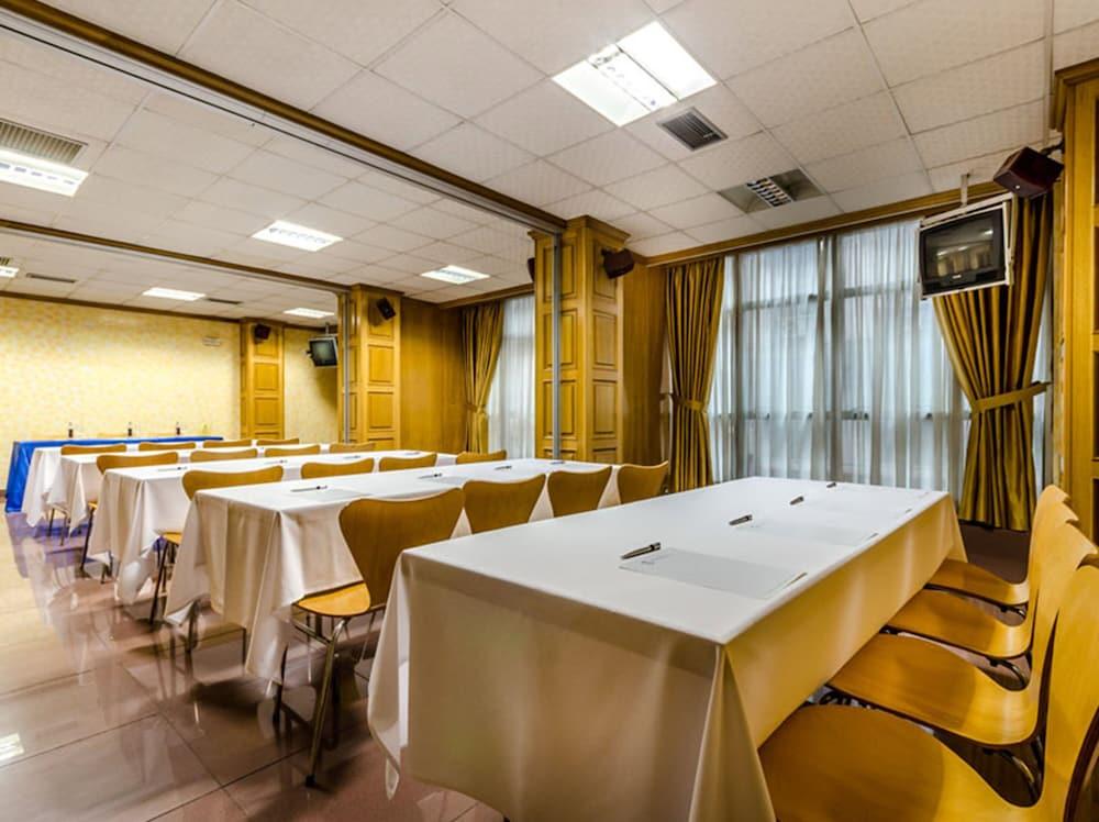 אורנסה Hotel Princess מראה חיצוני תמונה
