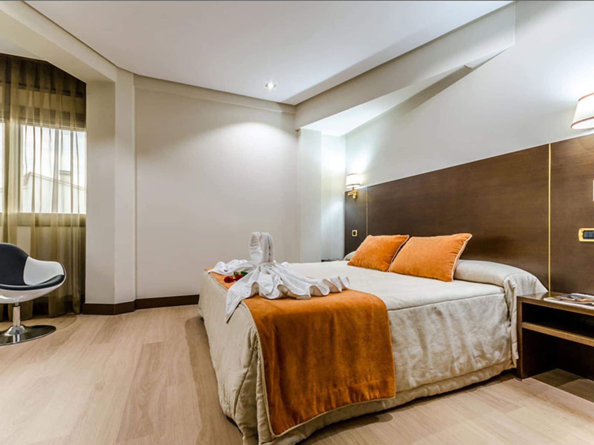 אורנסה Hotel Princess מראה חיצוני תמונה